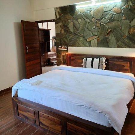 ראניכט The Frostwood Resort מראה חיצוני תמונה