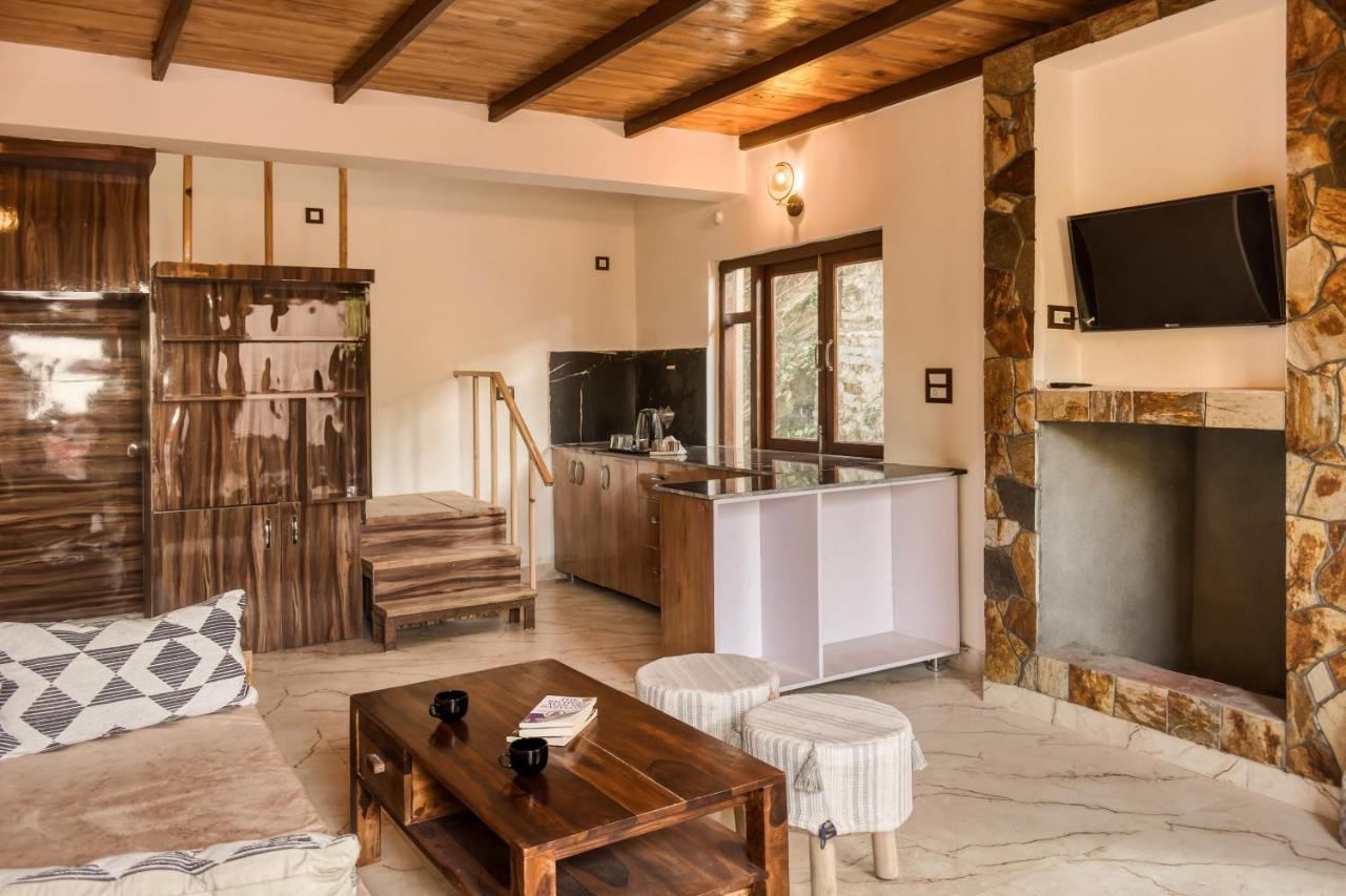 ראניכט The Frostwood Resort מראה חיצוני תמונה